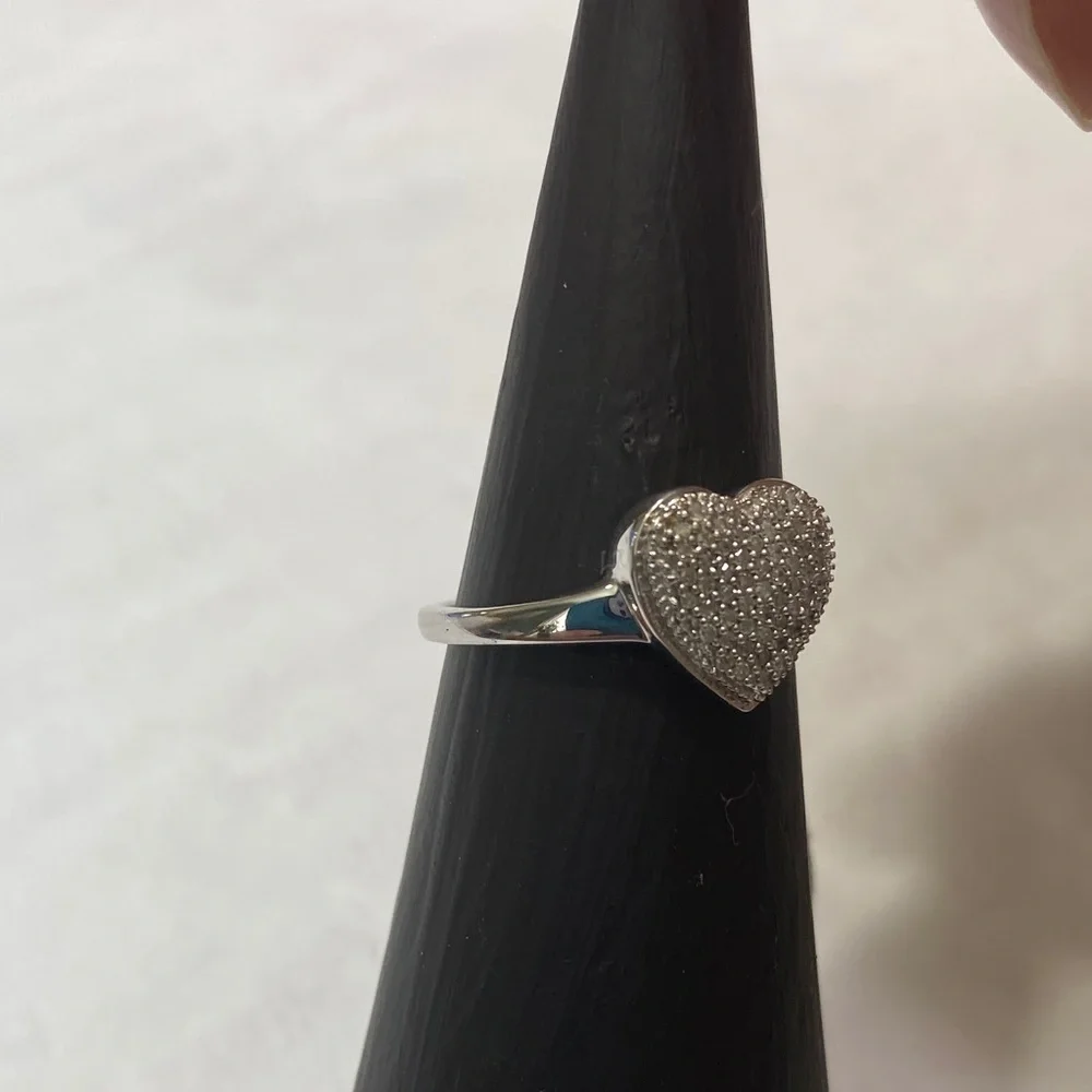JTV Sterling Silver Heart Diamond accent ring!